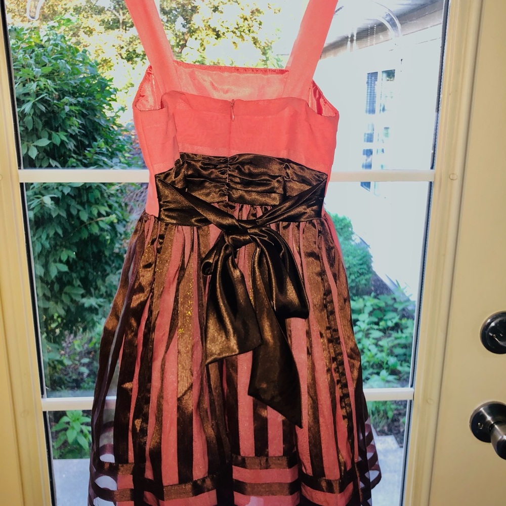 Girls Dress - Picture 4 of 10